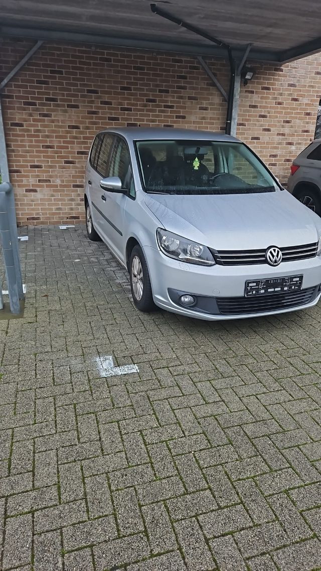 Volkswagen Touran 2014