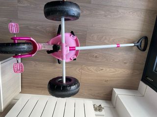 Triciclo rosa 2 en 1 feber