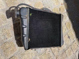 Radiador Mini clasico y tapa radiador.