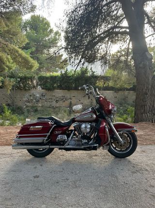 HARLEY DAVIDSON ELECTRA GLIDE