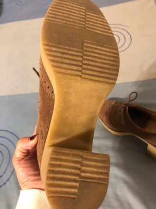 Zapatos de ante taupé Camila’s