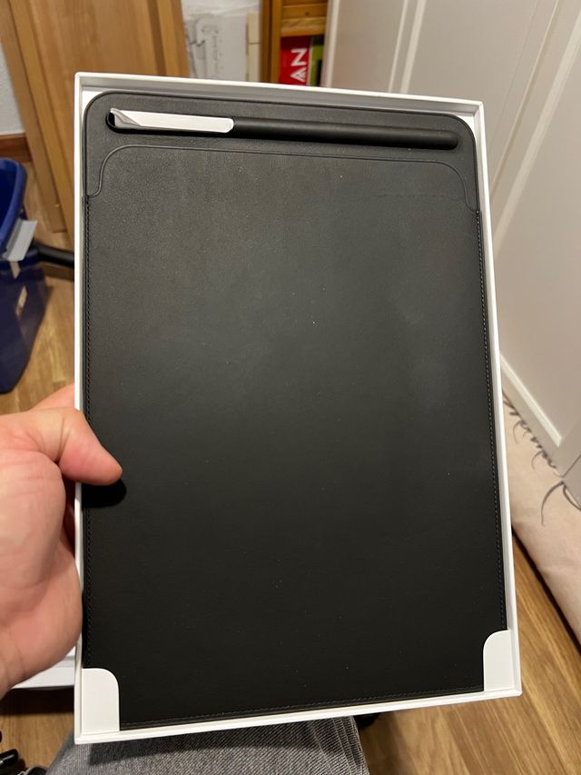 Apple Leather Sleeve Ipad Pro 10.5”