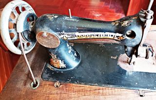 Máquina de coser Singer Completa. 1900