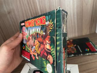 Donkey Kong Country - SNES - UKV PAL - Fully Boxed