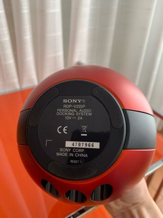 Apple iPod Nano 8 Gb + Sony altavoz