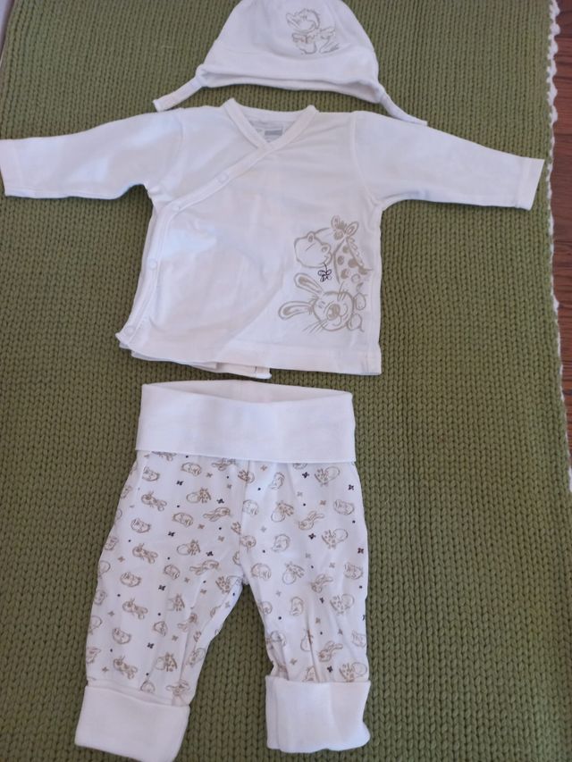 Pijama 4 piezas bebe 1-2 mese (56cm)