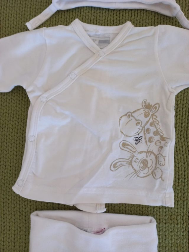 Pijama 4 piezas bebe 1-2 mese (56cm)