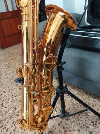 Saxofón Barítono