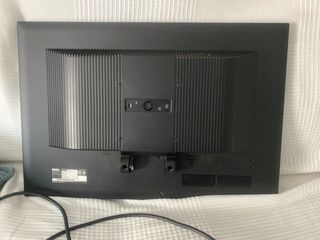 Monitor BENQ   LCD 19’