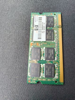RAM 2 GB HYNIX