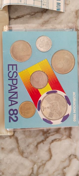 Set MONEDAS MUNDIAL 82