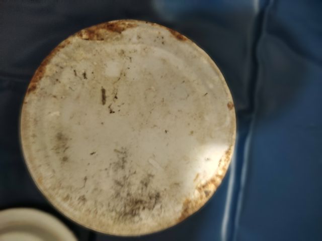 Orinal antiguo de porcelana (san pedro)