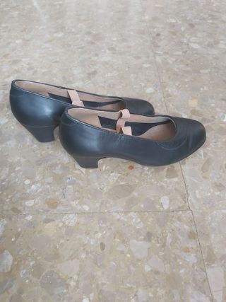 Zapato Flamenca 35 a domicilio.
