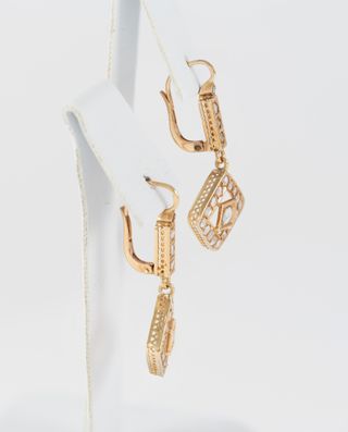 Pendientes antiguos en oro amarillo 18k y zafiros