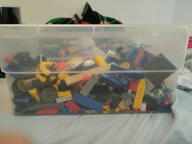 Caja Lego y Tente