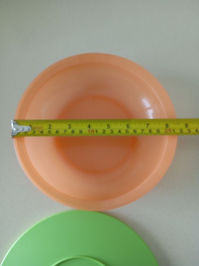 Piatto con coperchio Tupperware