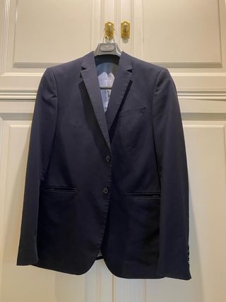 Traje azul Zara