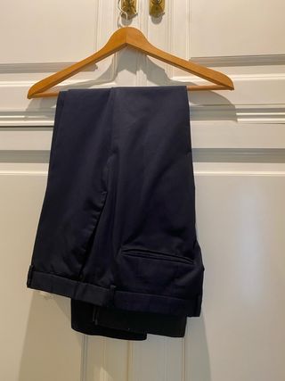 Traje azul Zara