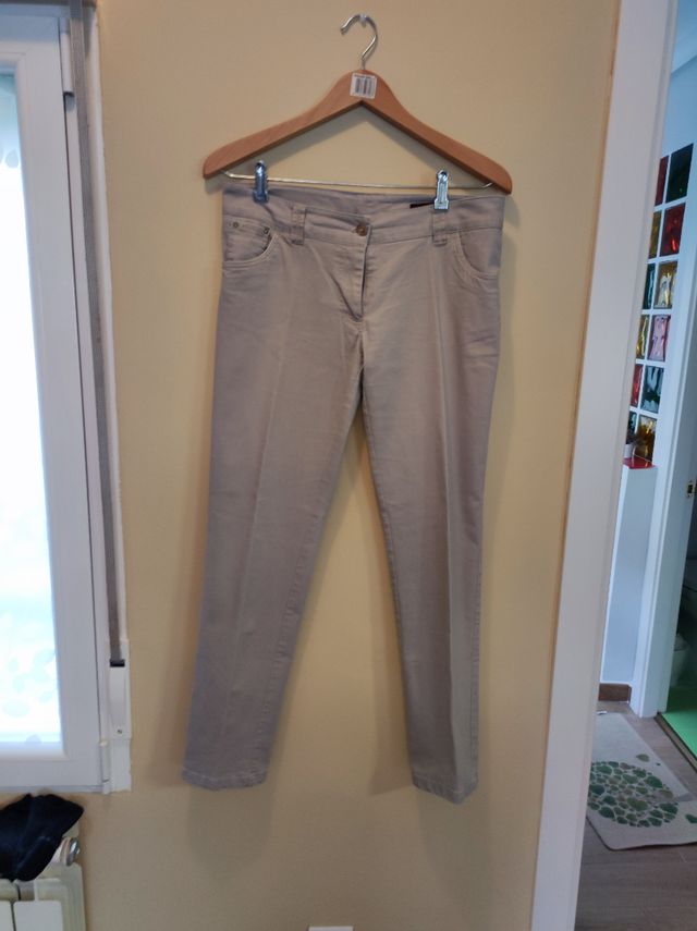Pantalón beige