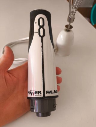 Robot de cocina Bosch y regalo batidora Palson