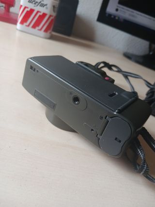 Cámara de fotos Ricoh RZ100