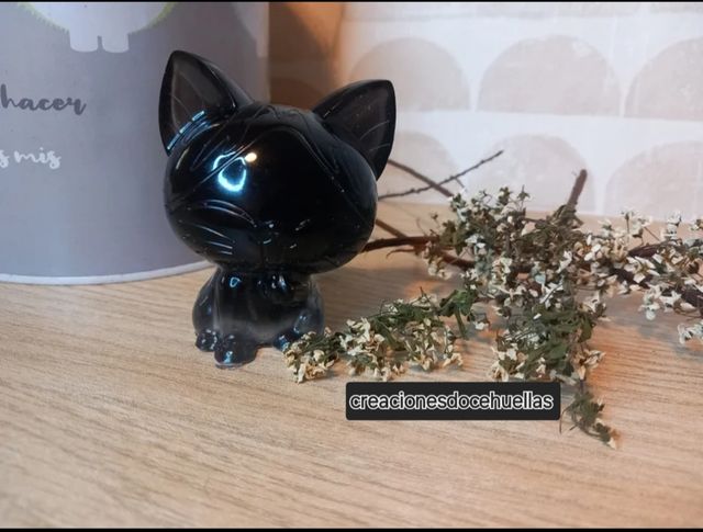 Gato de resina