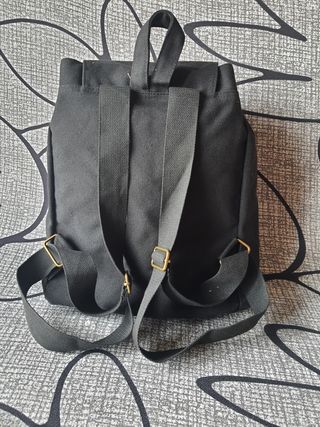 Mochila color negro canvas vintage 