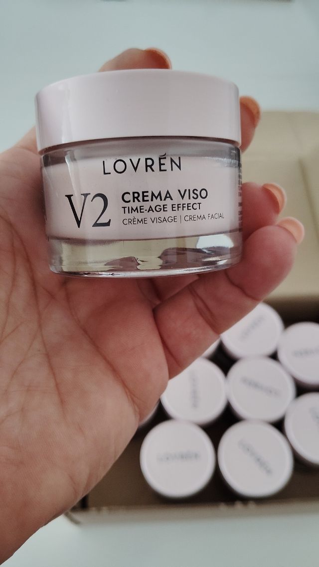 CREMA VISO ANTIETÀ LOVREN