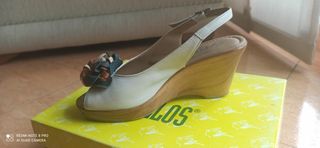 3 pares de zapatos  de verano nuevo