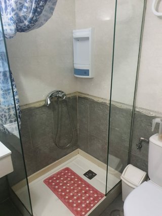 Habitación con llave,Amueblada