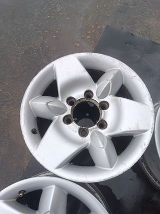 4 Llantas 16" Nissan Terrano '04