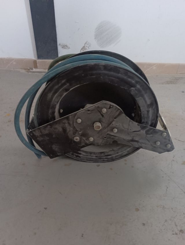 Manguera enrollable de aire comprimido
