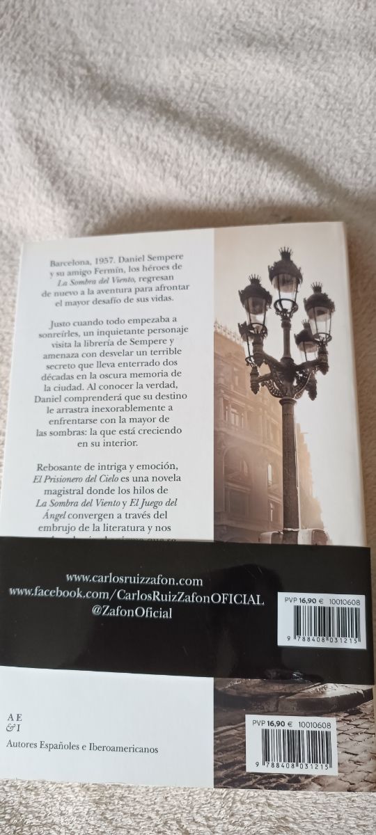 Libro tapa dura