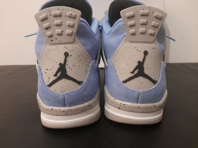 Jordan 4 Retro