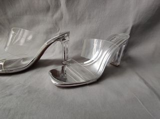Sandalias transparentes T-36