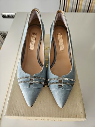 Zapatos de salón de fiesta