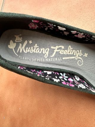 Zapato salon 39 mustang