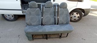 Asientos 2° fila Ford Transit 2007