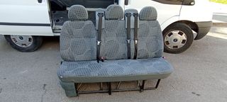 Asientos 2° fila Ford Transit 2007
