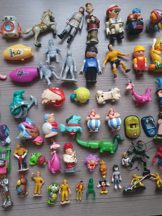 Lote juguetes pequeños y figuras