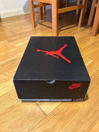 Jordan 5 Retro Alternate Grape