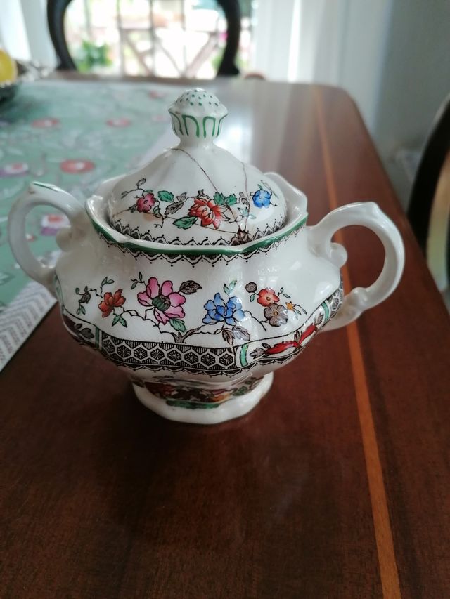 Azucarero Chinese Rose.