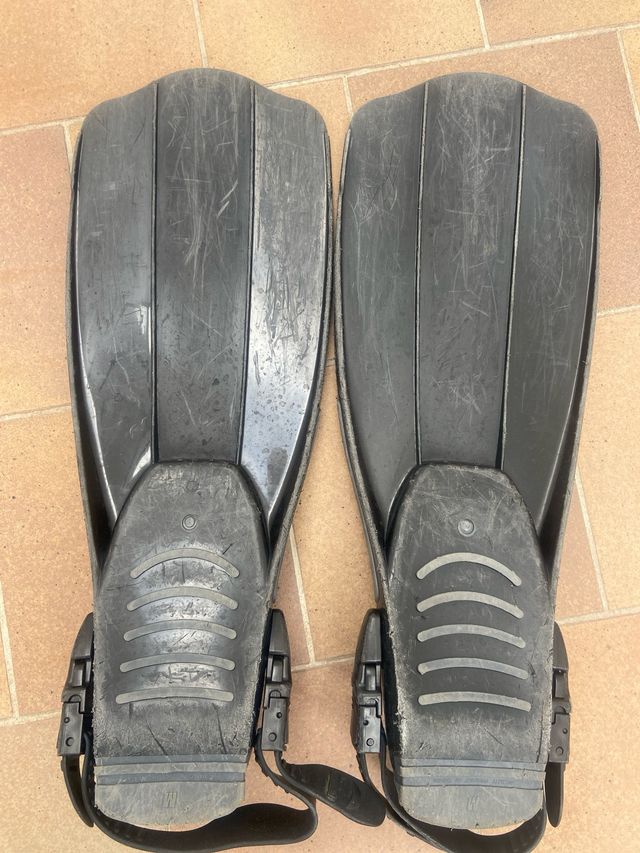 Aletas submarinismo/buceo/pesca submarina tusa