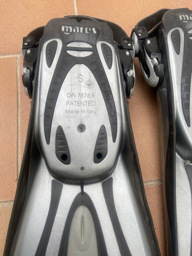 Aletas submarinismo/buceo/pesca sub Mares