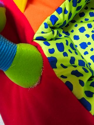 Coche cojin de juguete