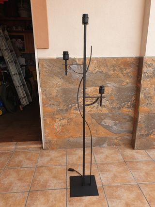 Lampara de pie