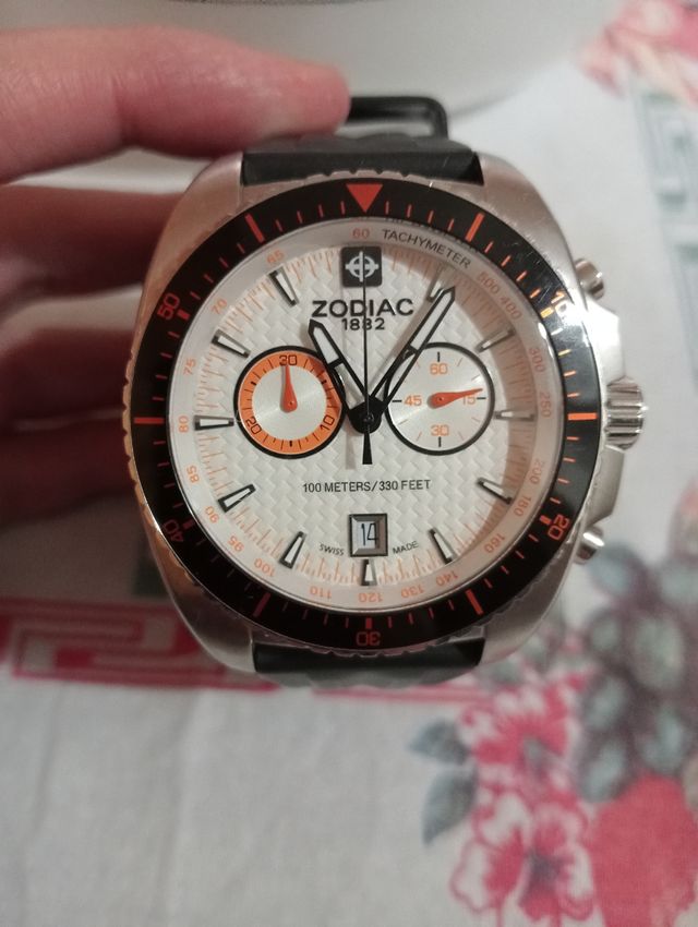 Reloj Zodiac. Swiss made.
