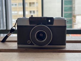 Olympus Pen EE