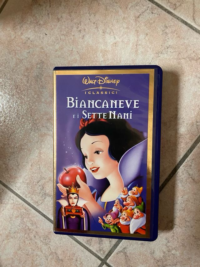 Biancaneve e i 7 nani videocassetta