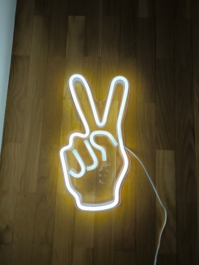 LUZ LED DECORACIÓN MANO